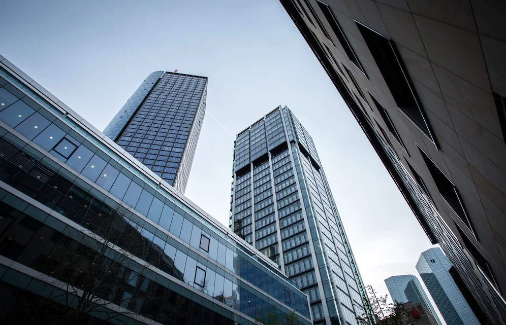 Citigroup bietet Upside-Überraschung und Aktienrally, während Wells Fargo verpasst